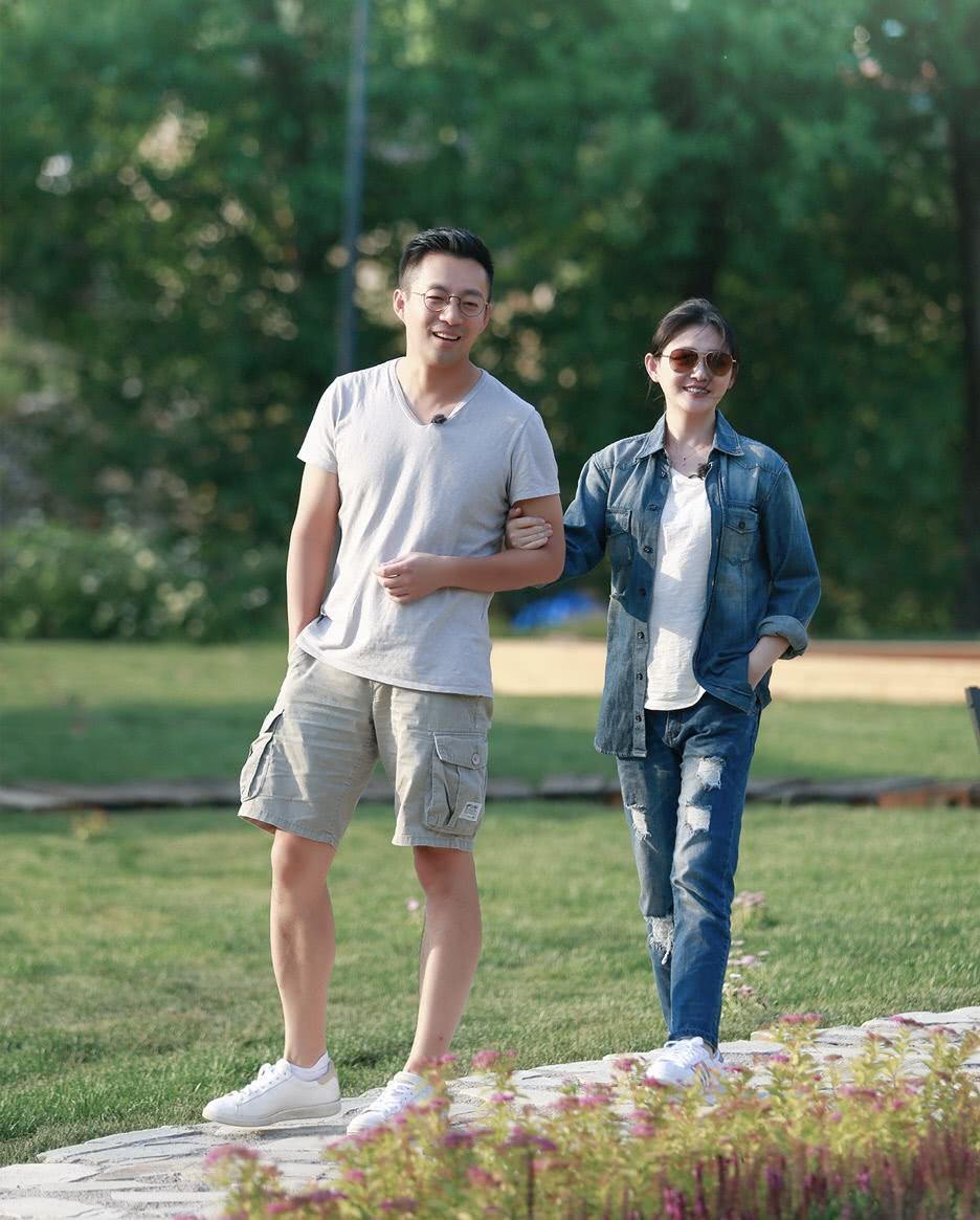 十大外围足球平台app:冯德伦被指长胖 晒吞楼照回应要减肥(图1) 十大外围足球平台app